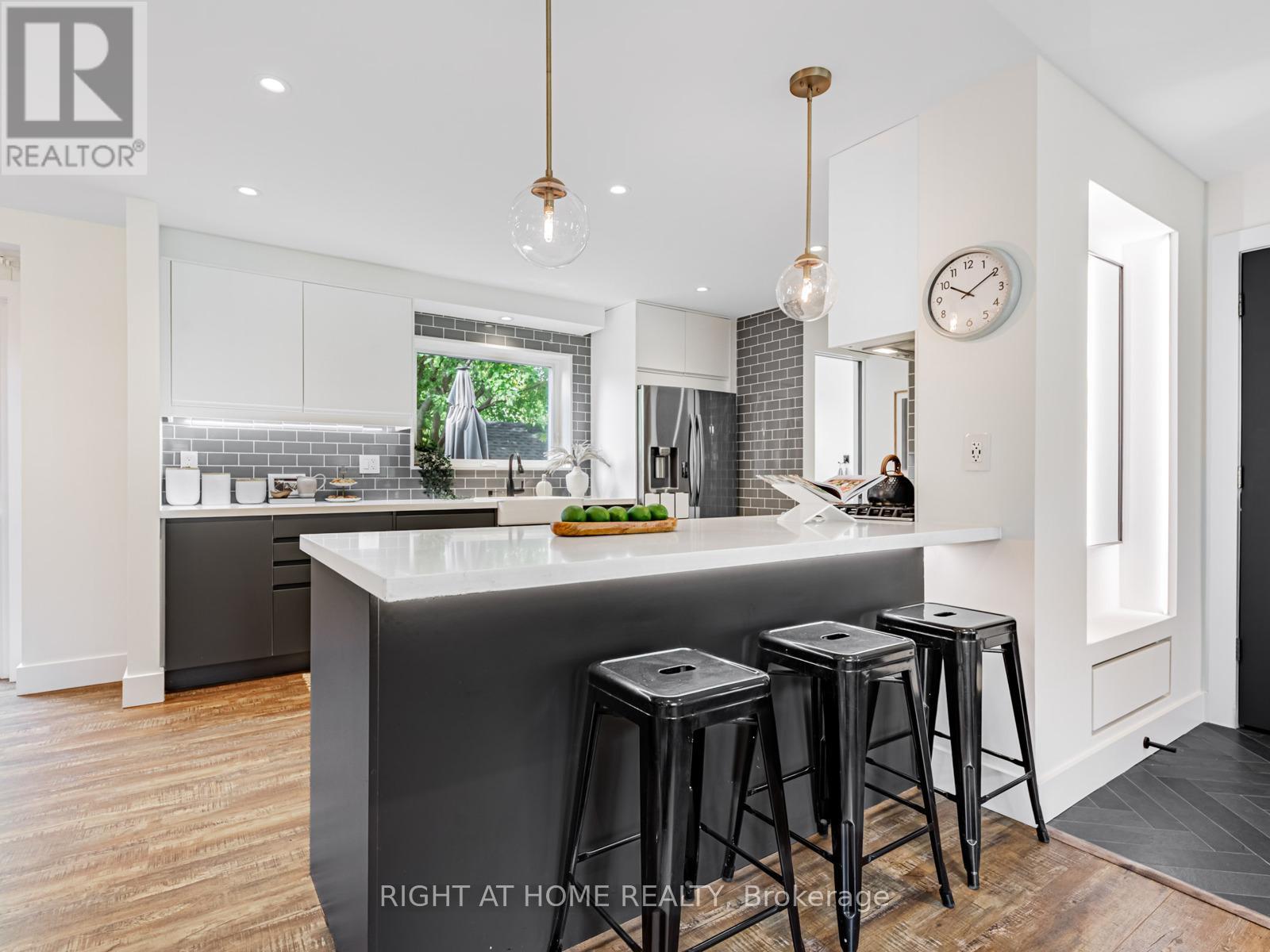 43 Kingland Crescent, Toronto, Ontario  M2J 2B8 - Photo 5 - C12469556
