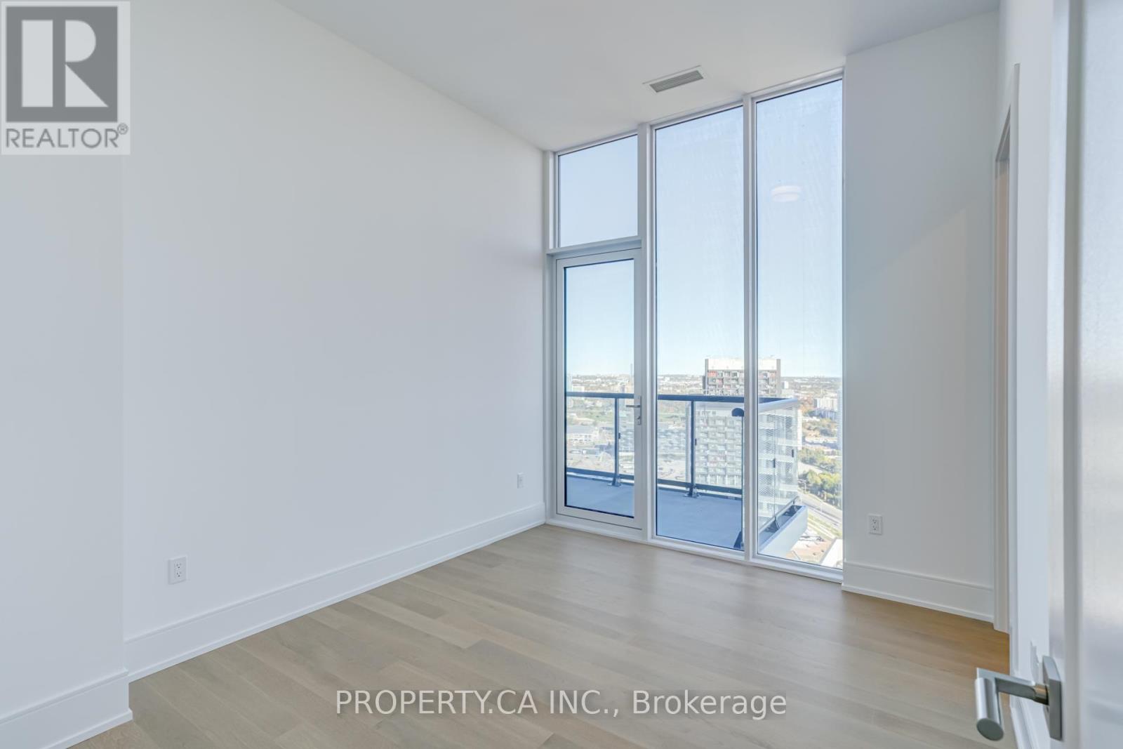 Gph04 - 10 Inn On The Park Drive, Toronto, Ontario  M3C 0P9 - Photo 15 - C12469557