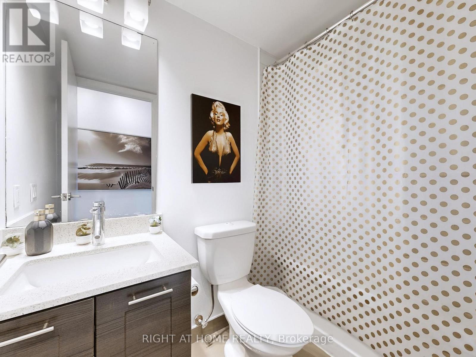 920 - 169 Fort York Boulevard, Toronto, Ontario  M5V 0C8 - Photo 21 - C12469563