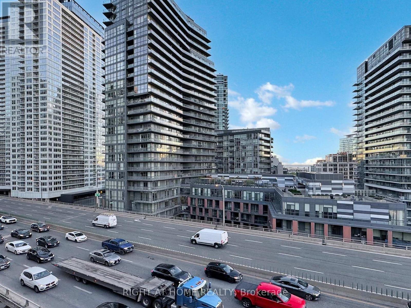 920 - 169 Fort York Boulevard, Toronto, Ontario  M5V 0C8 - Photo 26 - C12469563