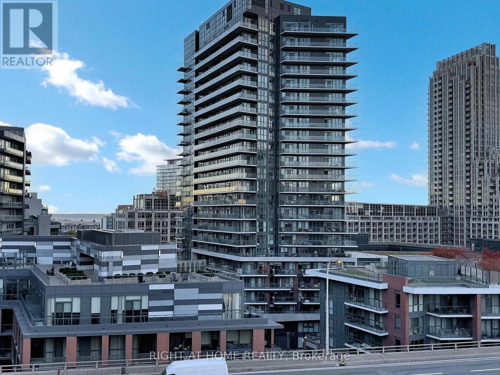 920 - 169 Fort York Boulevard, Toronto, Ontario  M5V 0C8 - Photo 27 - C12469563