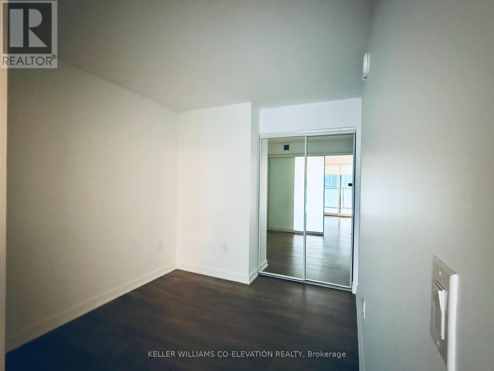 R603 - 31 Phipps Street, Toronto, Ontario  M4Y 0E5 - Photo 12 - C12469565