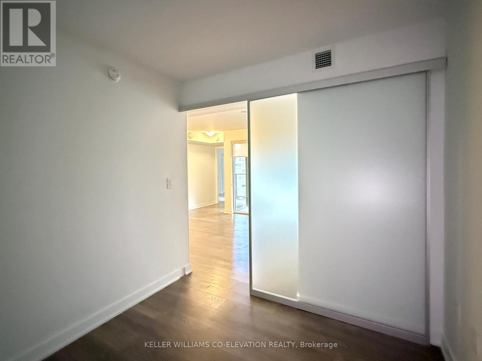 R603 - 31 Phipps Street, Toronto, Ontario  M4Y 0E5 - Photo 13 - C12469565