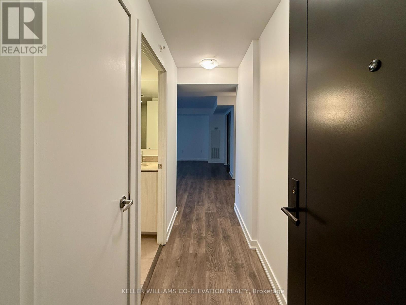 R603 - 31 Phipps Street, Toronto, Ontario  M4Y 0E5 - Photo 2 - C12469565