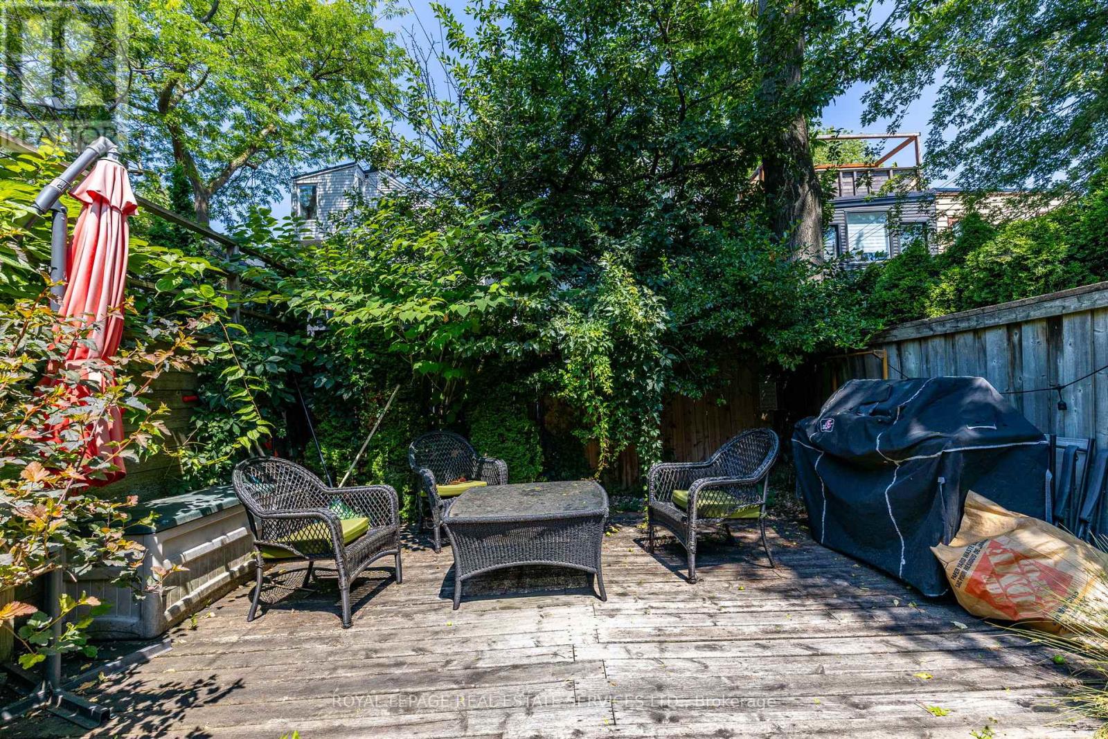 10 Follis Avenue, Toronto, Ontario  M6G 1S3 - Photo 37 - C12469582