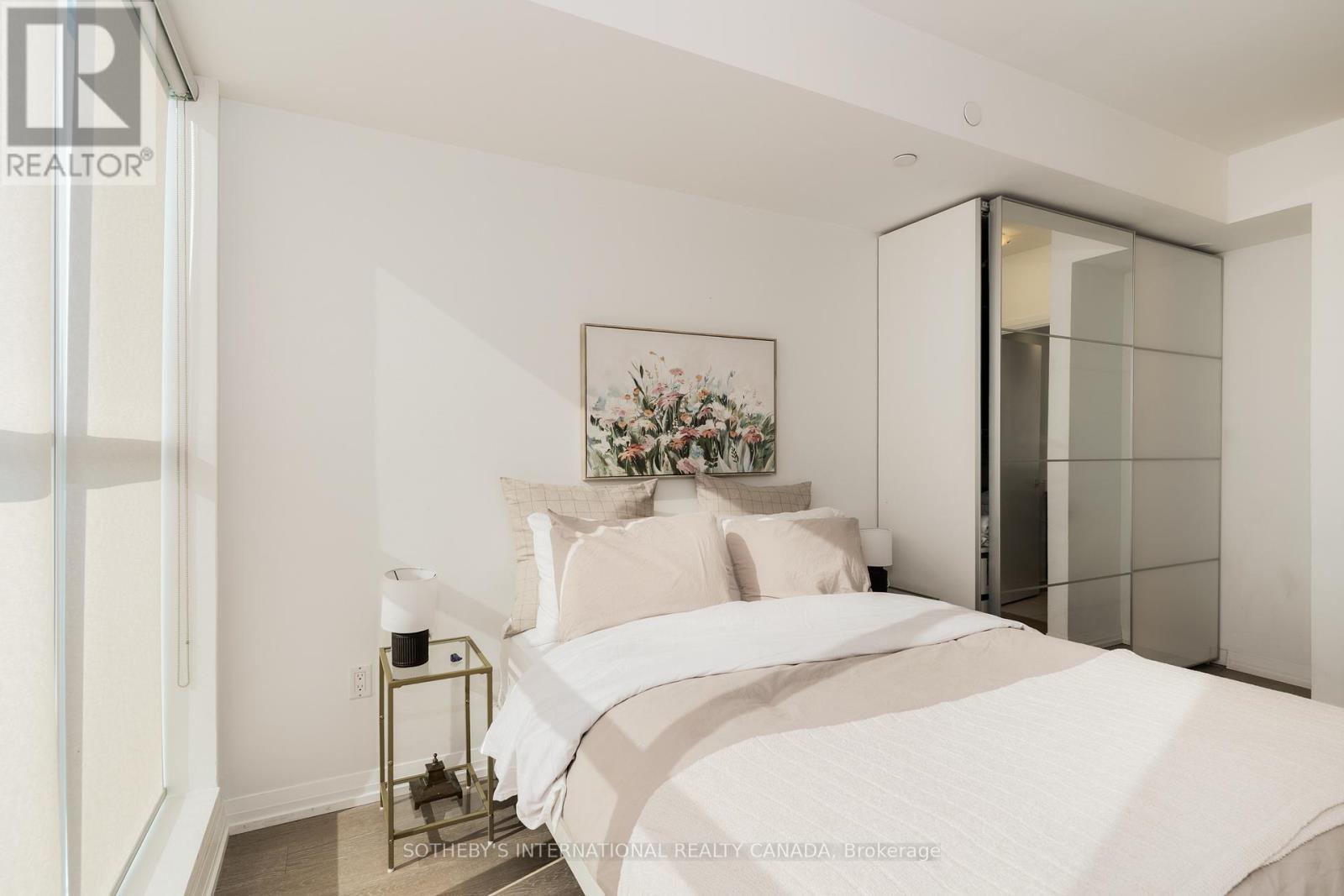 707 - 835 St. Clair Avenue W, Toronto, Ontario  M6C 0A8 - Photo 12 - C12469586