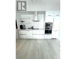 4207 - 2221 YONGE STREET, Toronto, Ontario