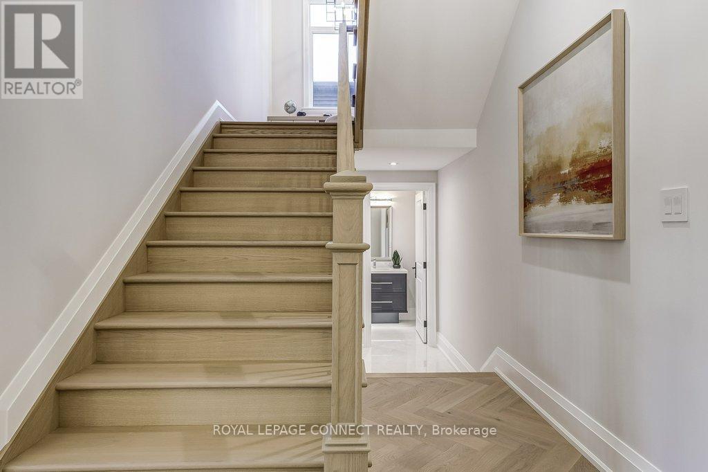 393 Rosebank Road, Pickering, Ontario  L1W 2N3 - Photo 21 - E12469566