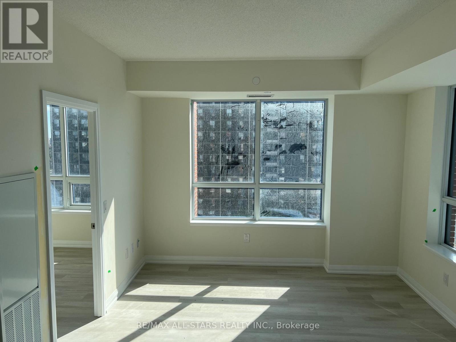 1224 - 3270 Sheppard Avenue E, Toronto, Ontario  M1T 3K3 - Photo 6 - E12469577