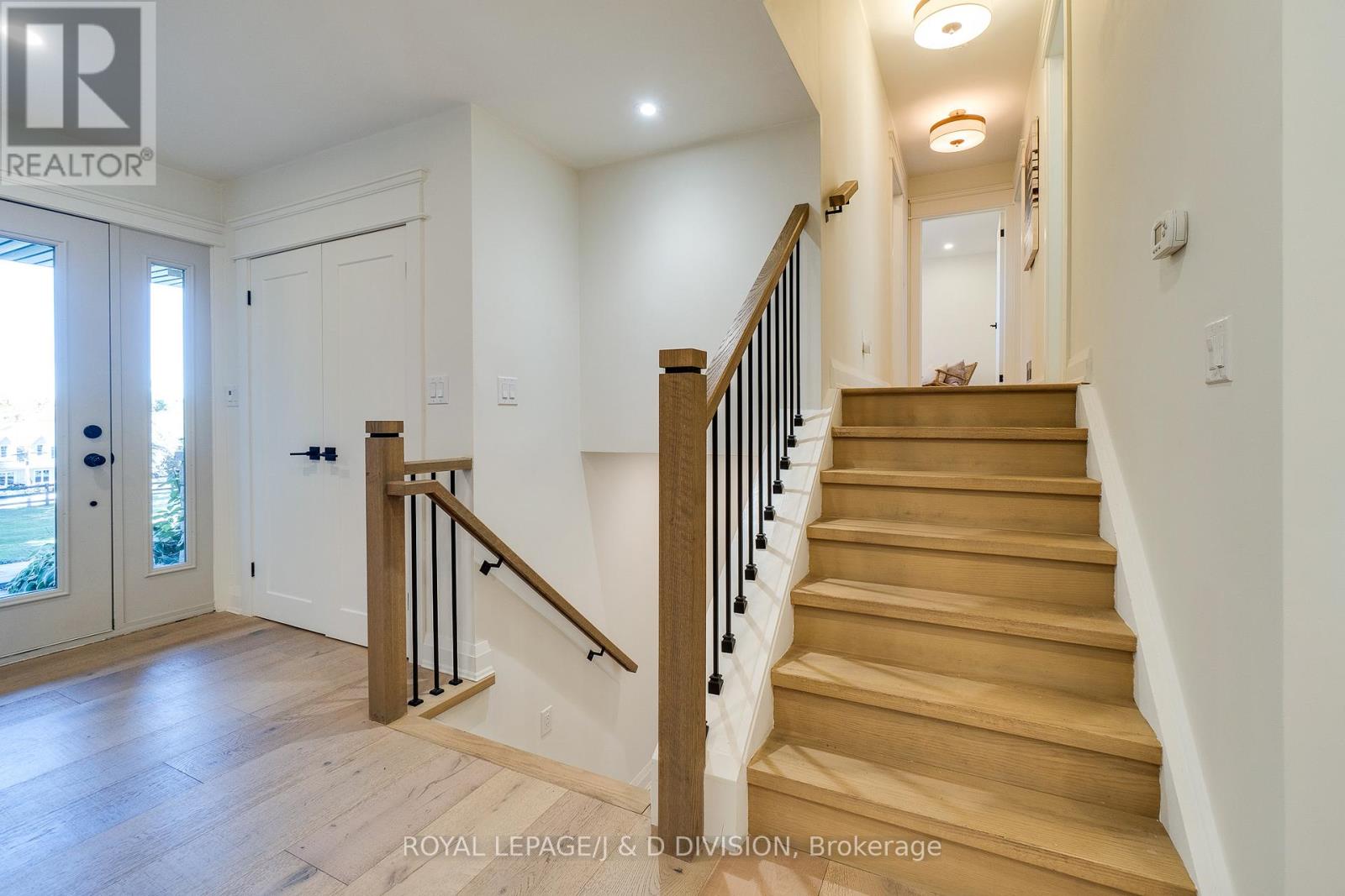 2340 Britannia Road, Burlington, Ontario  L7P 0G2 - Photo 24 - W12468973