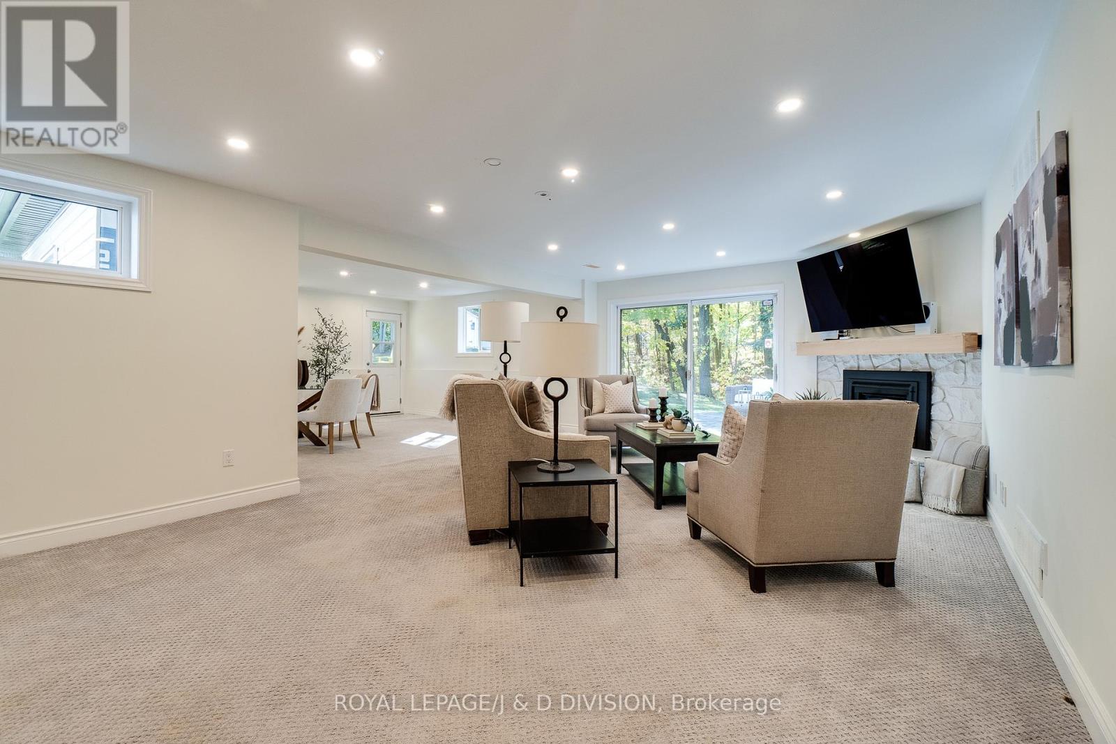 2340 Britannia Road, Burlington, Ontario  L7P 0G2 - Photo 40 - W12468973