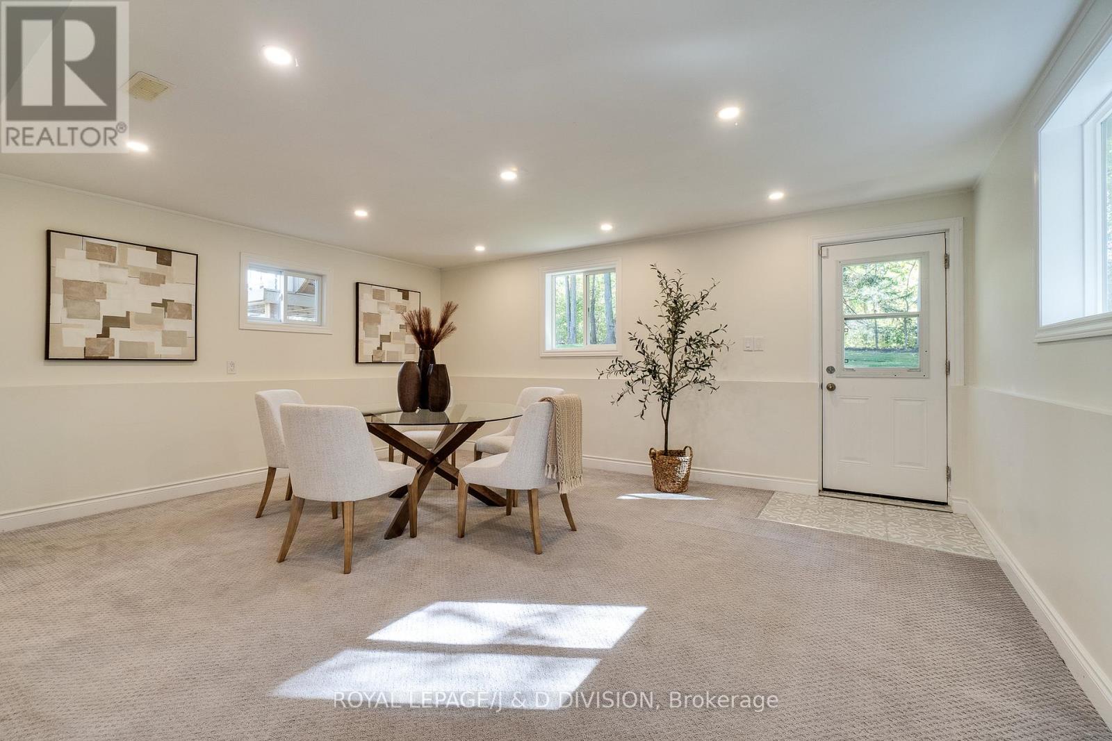 2340 Britannia Road, Burlington, Ontario  L7P 0G2 - Photo 42 - W12468973