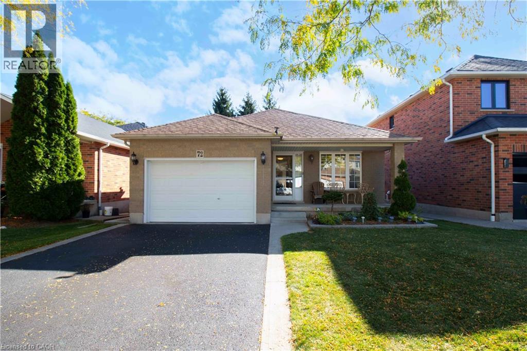 72 BROOKHEATH Lane, Hamilton, Ontario