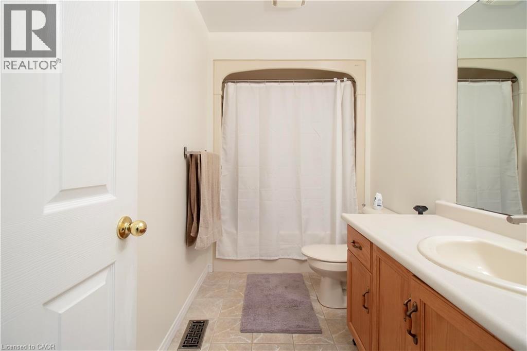 72 Brookheath Lane, Hamilton, Ontario  L0R 1W0 - Photo 10 - 40780283
