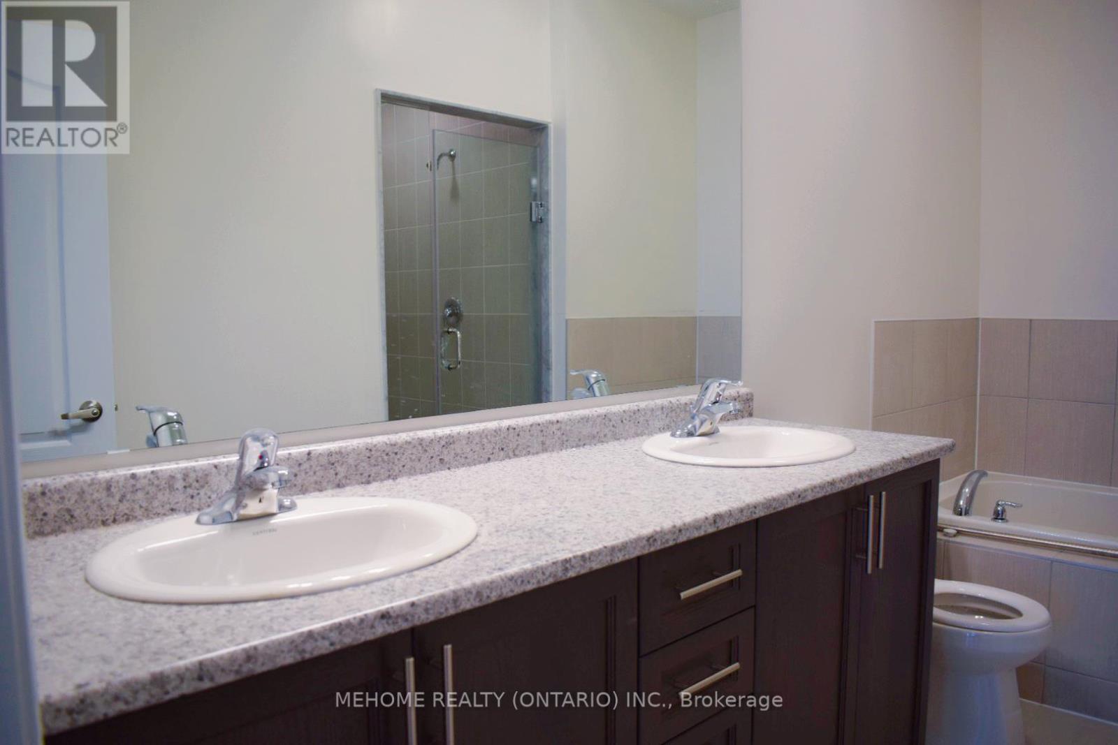 41 Luzon Avenue, Markham, Ontario  L6B 1N7 - Photo 14 - N12469558