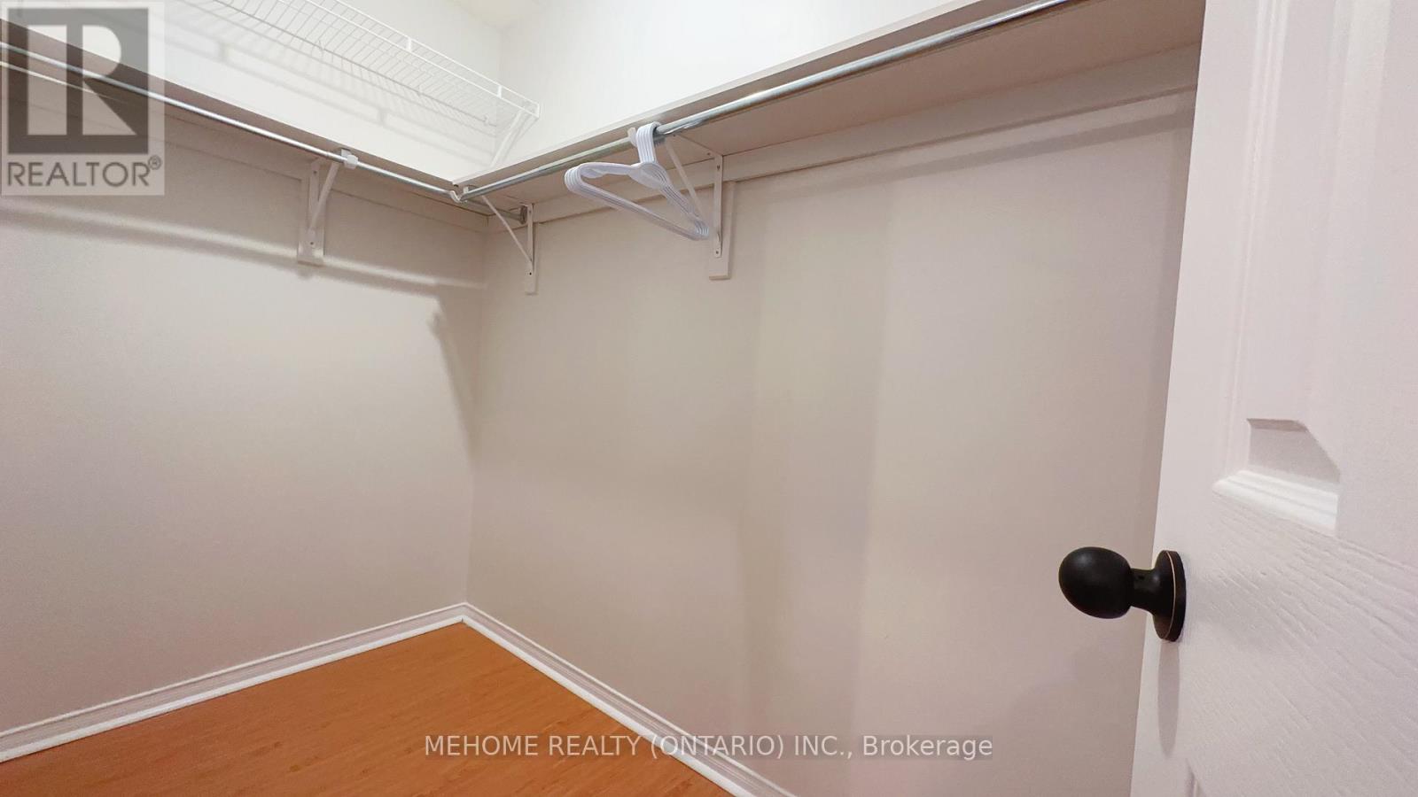15 Catherina Street, Markham, Ontario  L6C 2L6 - Photo 13 - N12469562