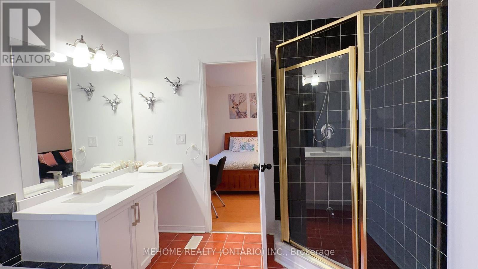 15 Catherina Street, Markham, Ontario  L6C 2L6 - Photo 23 - N12469562