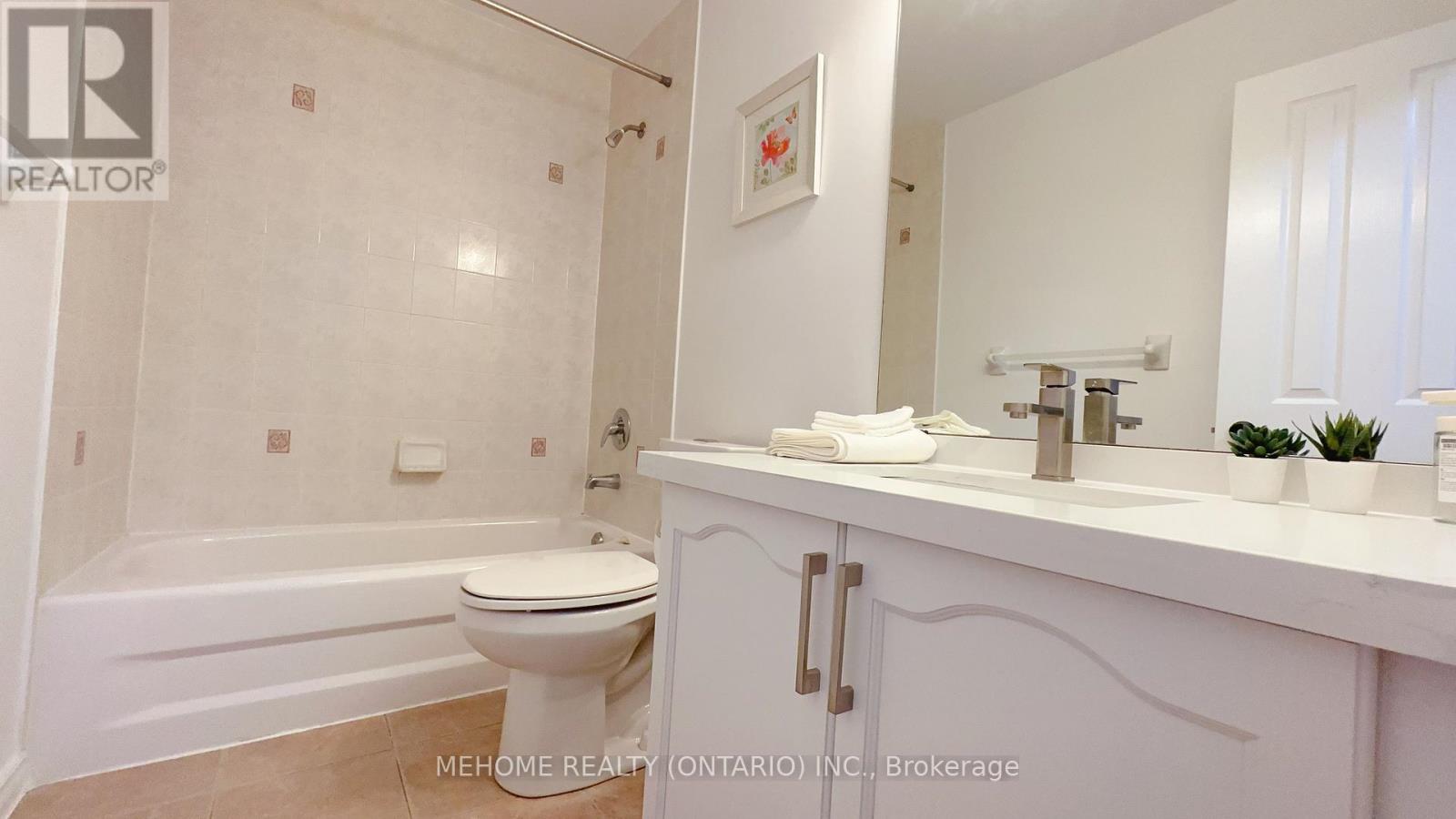 15 Catherina Street, Markham, Ontario  L6C 2L6 - Photo 25 - N12469562
