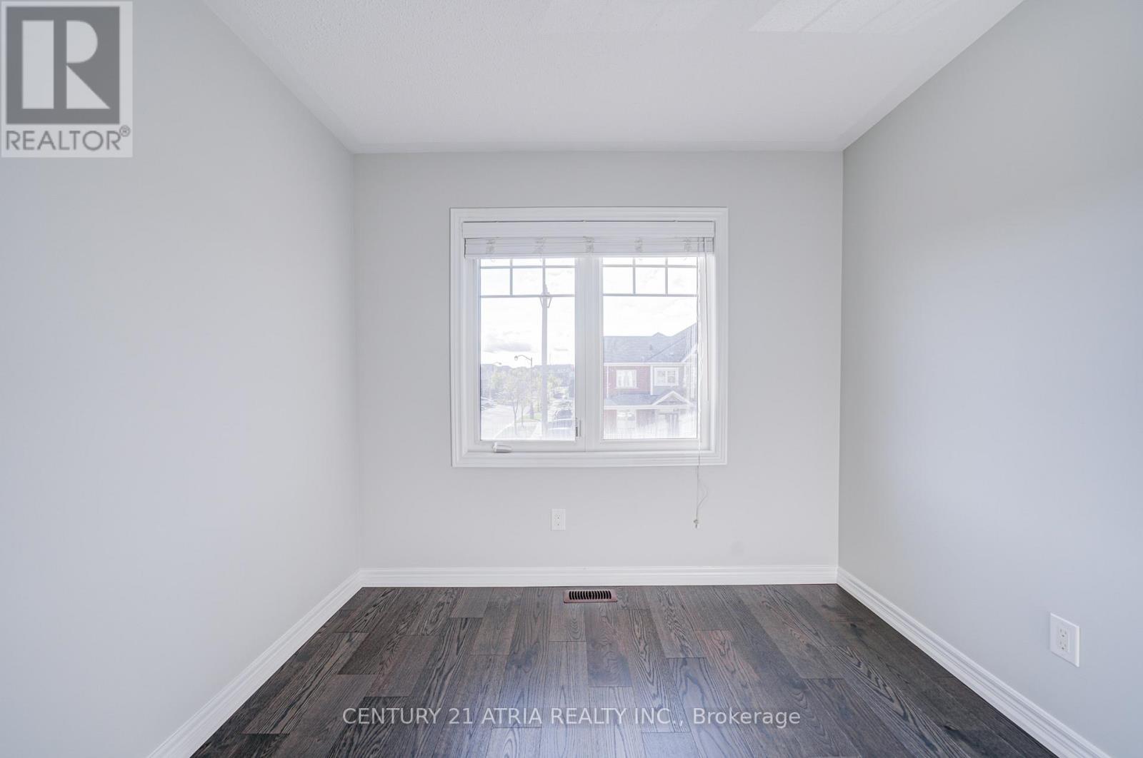 119 Windrow Street, Richmond Hill, Ontario  L4E 0Y2 - Photo 43 - N12469599