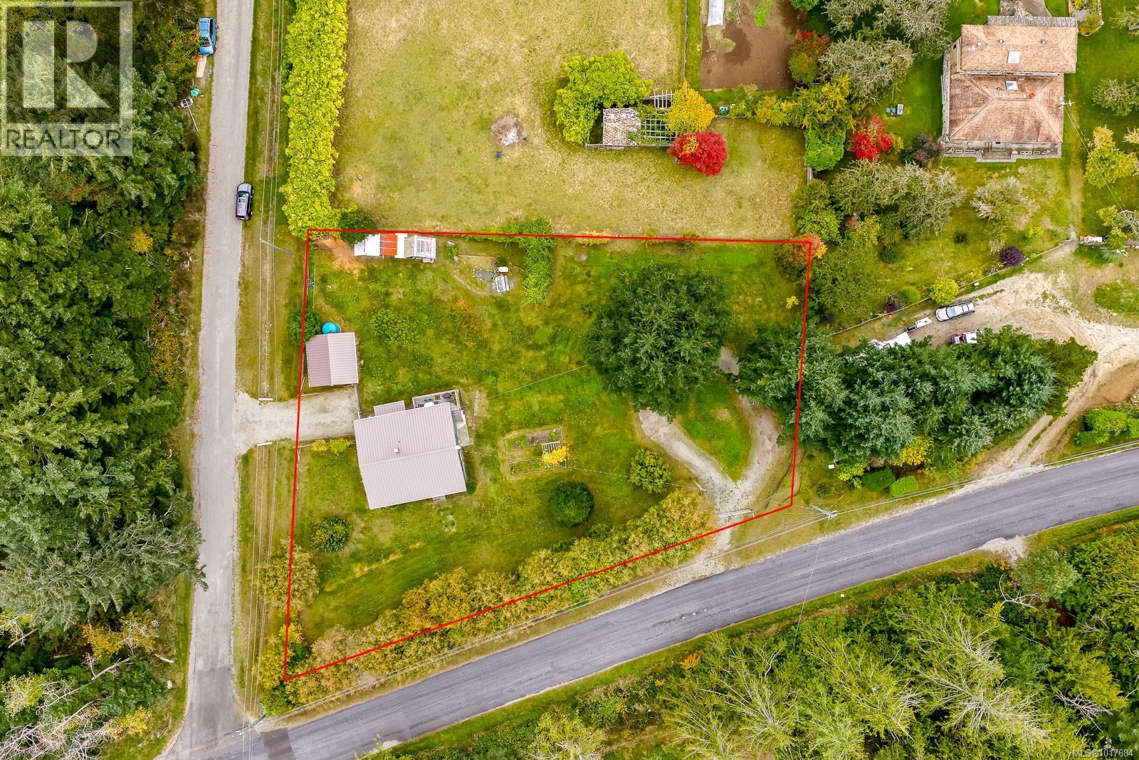 997 Belwood Rd, Cortes Island, British Columbia  V0P 1K0 - Photo 37 - 1017684