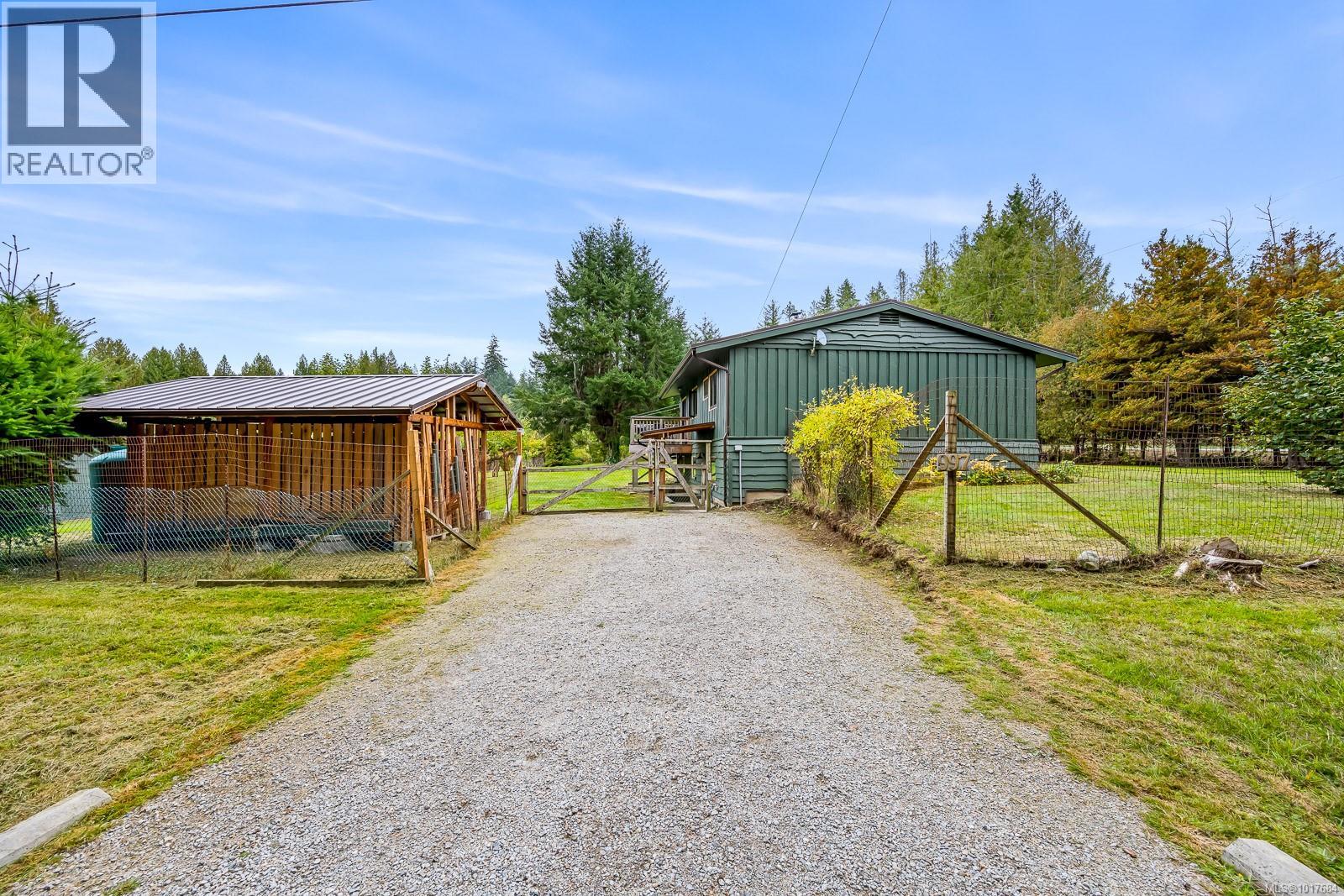 997 Belwood Rd, Cortes Island, British Columbia  V0P 1K0 - Photo 35 - 1017684