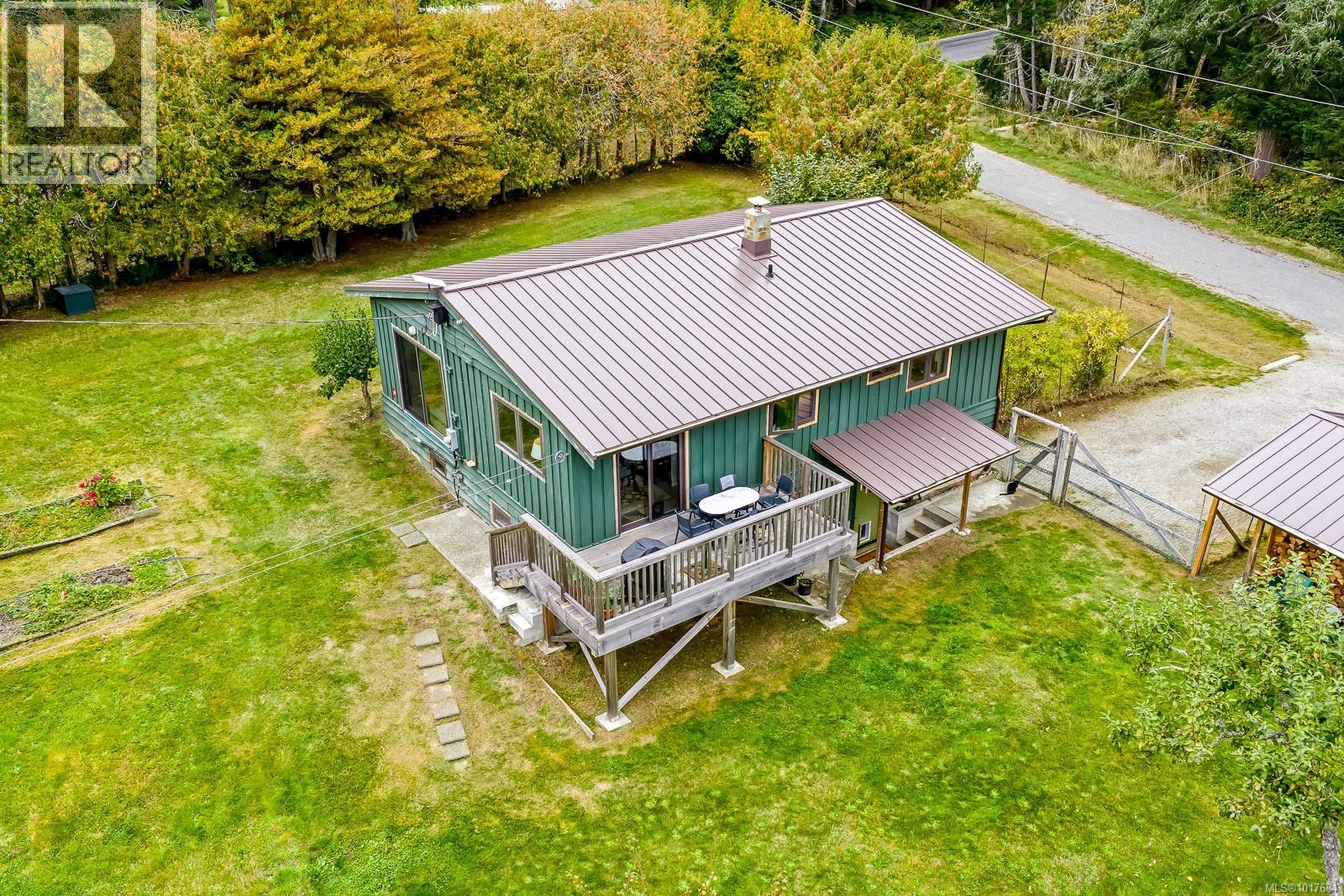 997 Belwood Rd, Cortes Island, British Columbia  V0P 1K0 - Photo 36 - 1017684