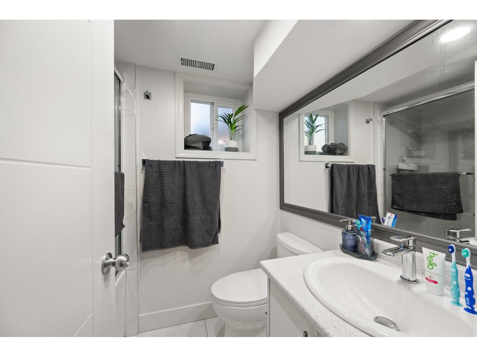 33297 Shelley Avenue, Abbotsford, British Columbia  V2S 1A6 - Photo 32 - R3059244