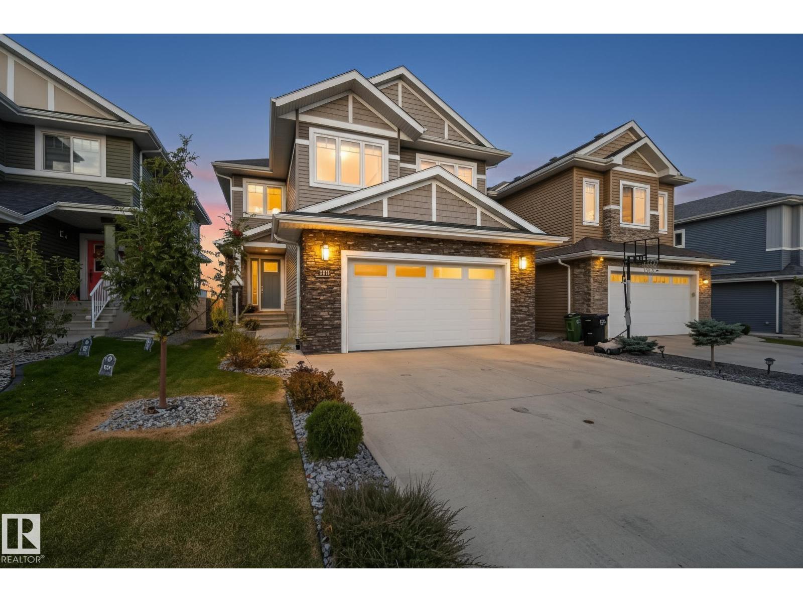 3419 Chickadee Dr Nw, Edmonton, Alberta  T5A 0L1 - Photo 4 - E4462627