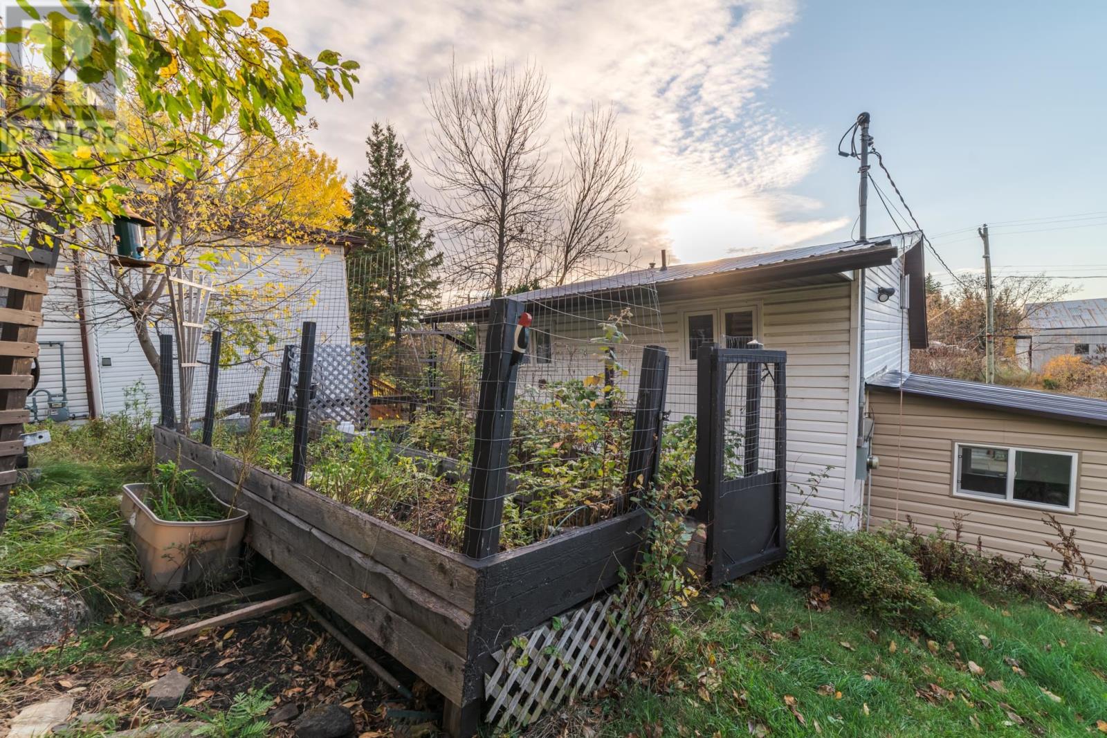 875 & 869 Fourth Avenue South, Kenora, Ontario  P9N 1Z9 - Photo 31 - TB253249