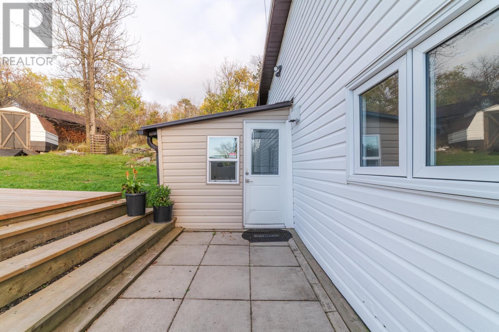 875 & 869 Fourth Avenue South, Kenora, Ontario  P9N 1Z9 - Photo 5 - TB253249