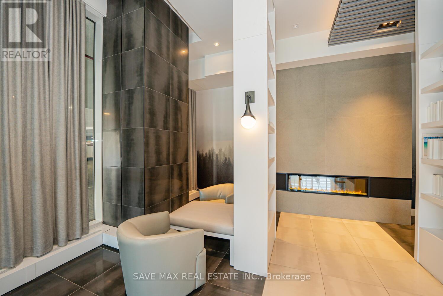 1310 - 2481 Taunton Road, Oakville, Ontario  L6H 3R7 - Photo 25 - W12469606