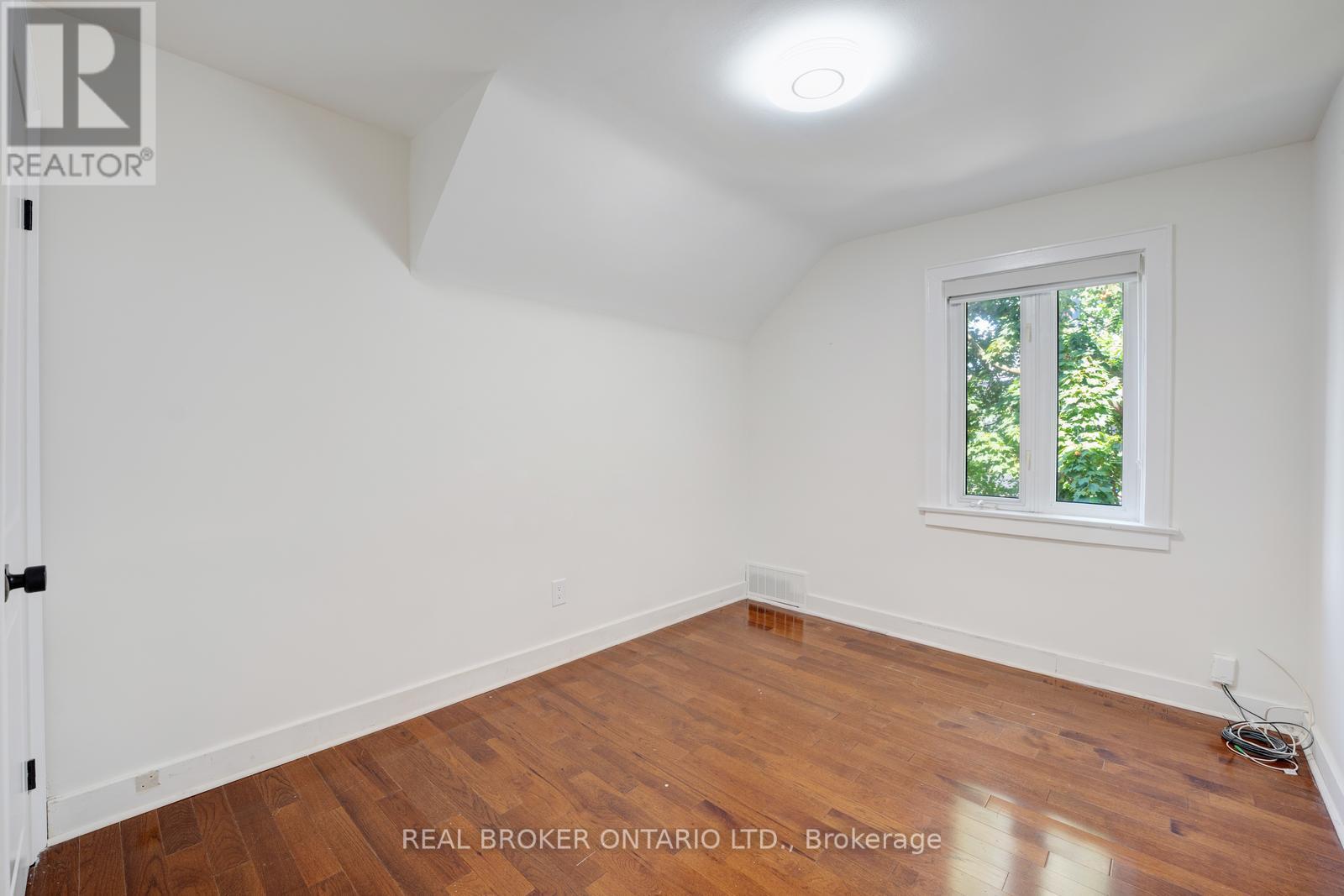 Main - 256 The Kingsway Road, Toronto, Ontario  M9A 3T5 - Photo 26 - W12469610