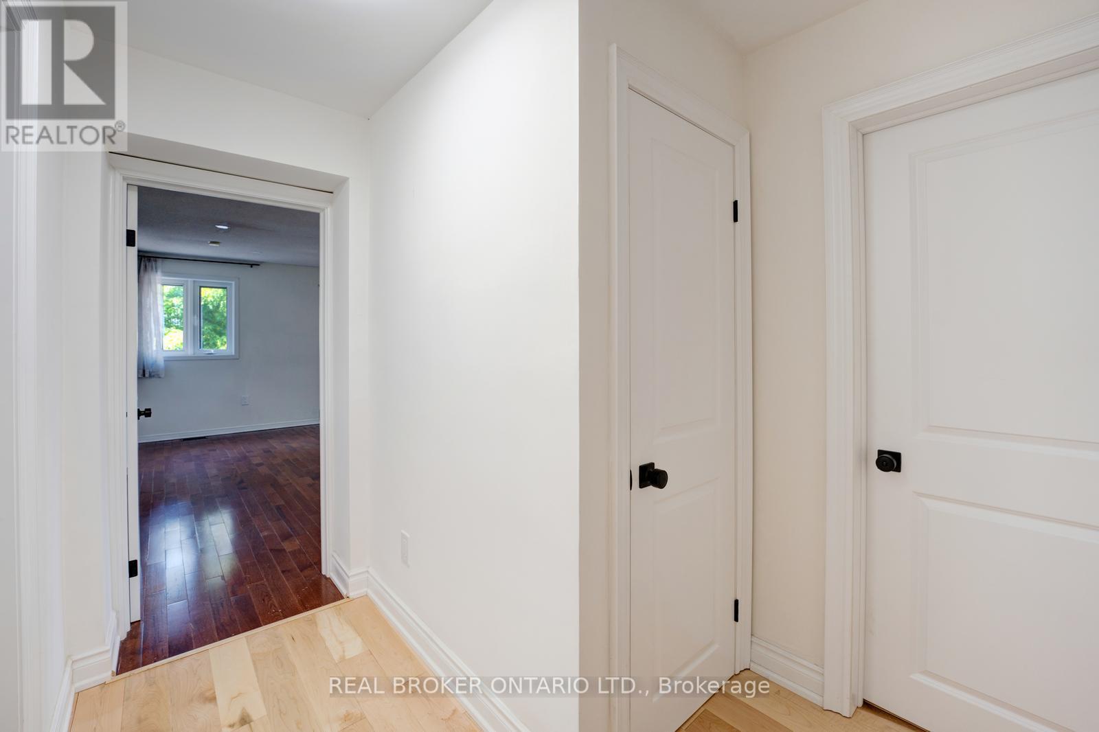 Main - 256 The Kingsway Road, Toronto, Ontario  M9A 3T5 - Photo 44 - W12469610