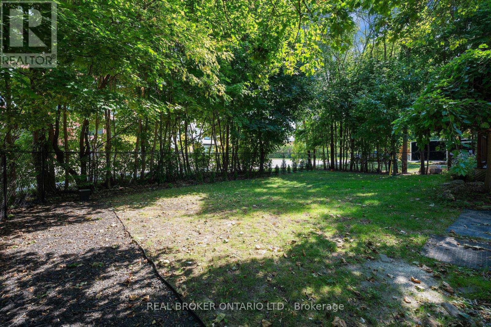 Main - 256 The Kingsway Road, Toronto, Ontario  M9A 3T5 - Photo 48 - W12469610
