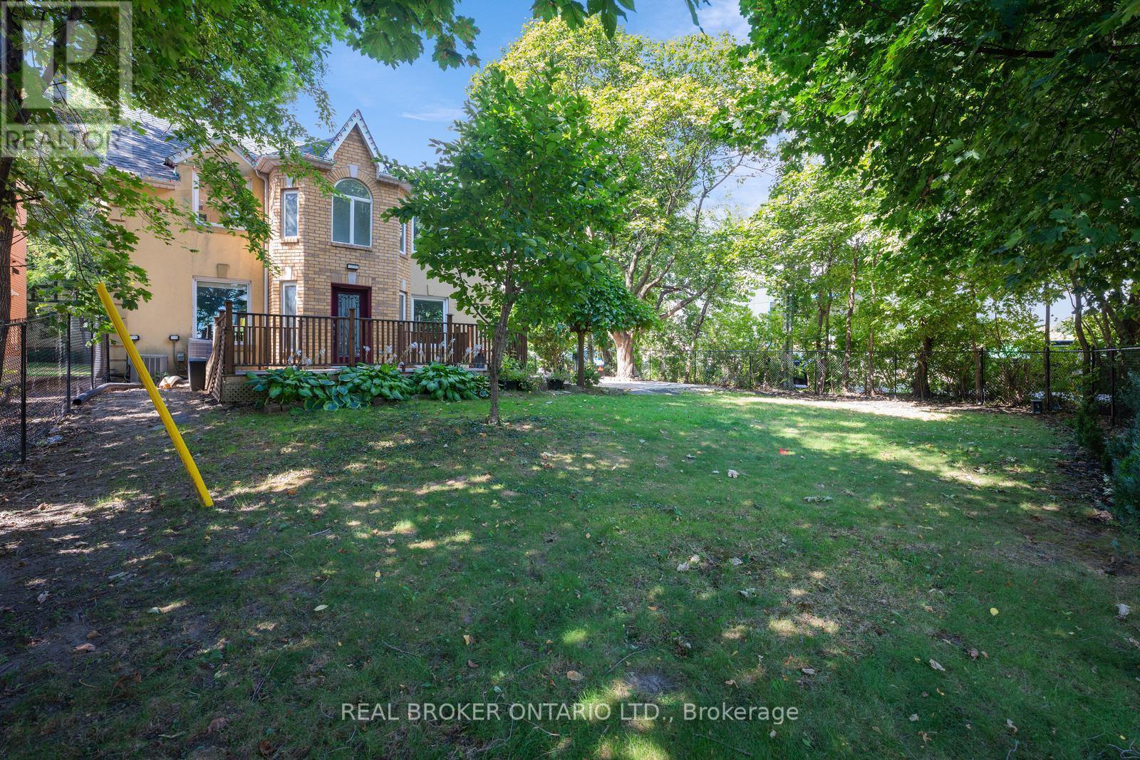 Main - 256 The Kingsway Road, Toronto, Ontario  M9A 3T5 - Photo 5 - W12469610