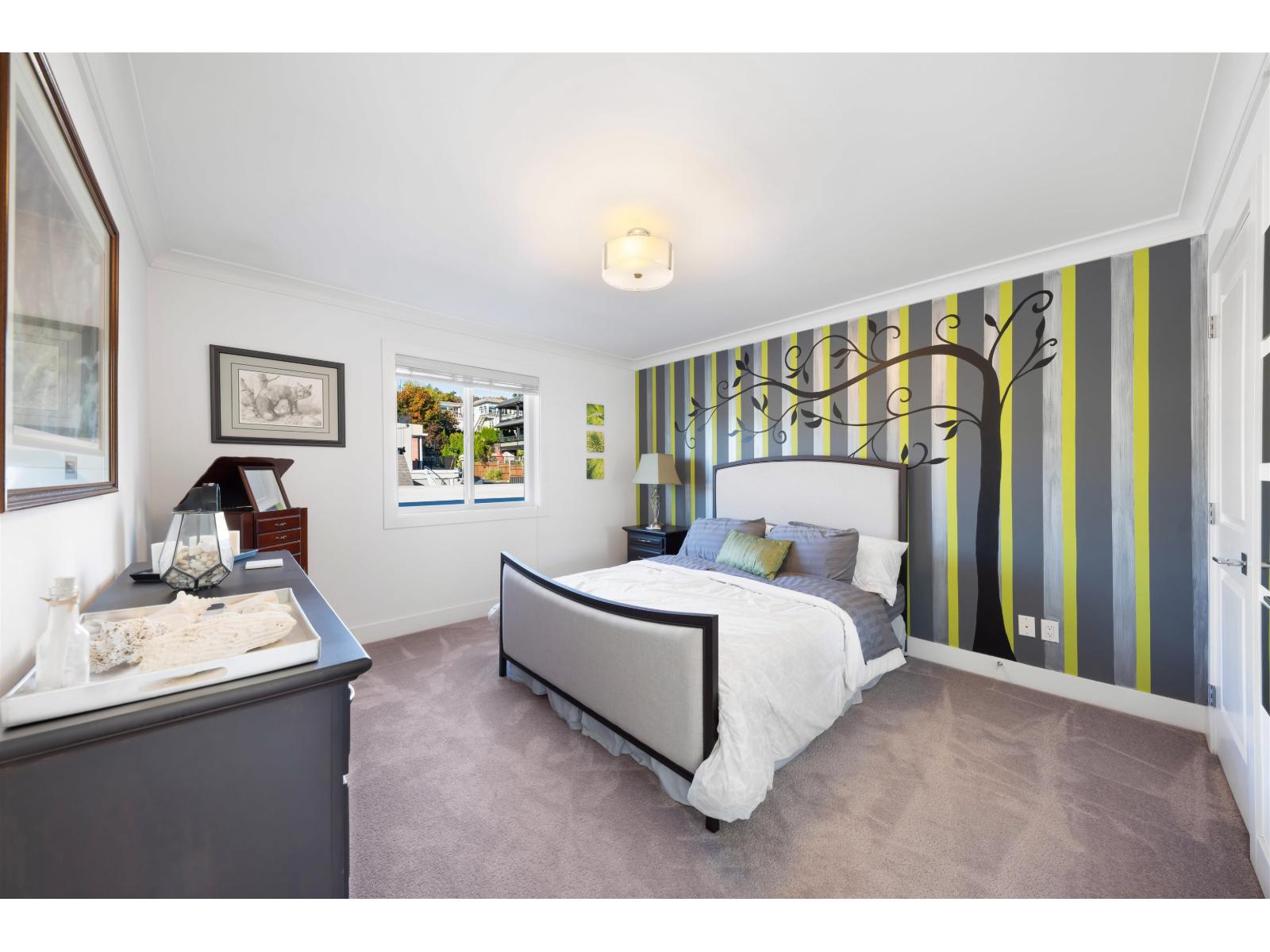 838 Habgood Street, White Rock, British Columbia  V4B 4W3 - Photo 28 - R2986493