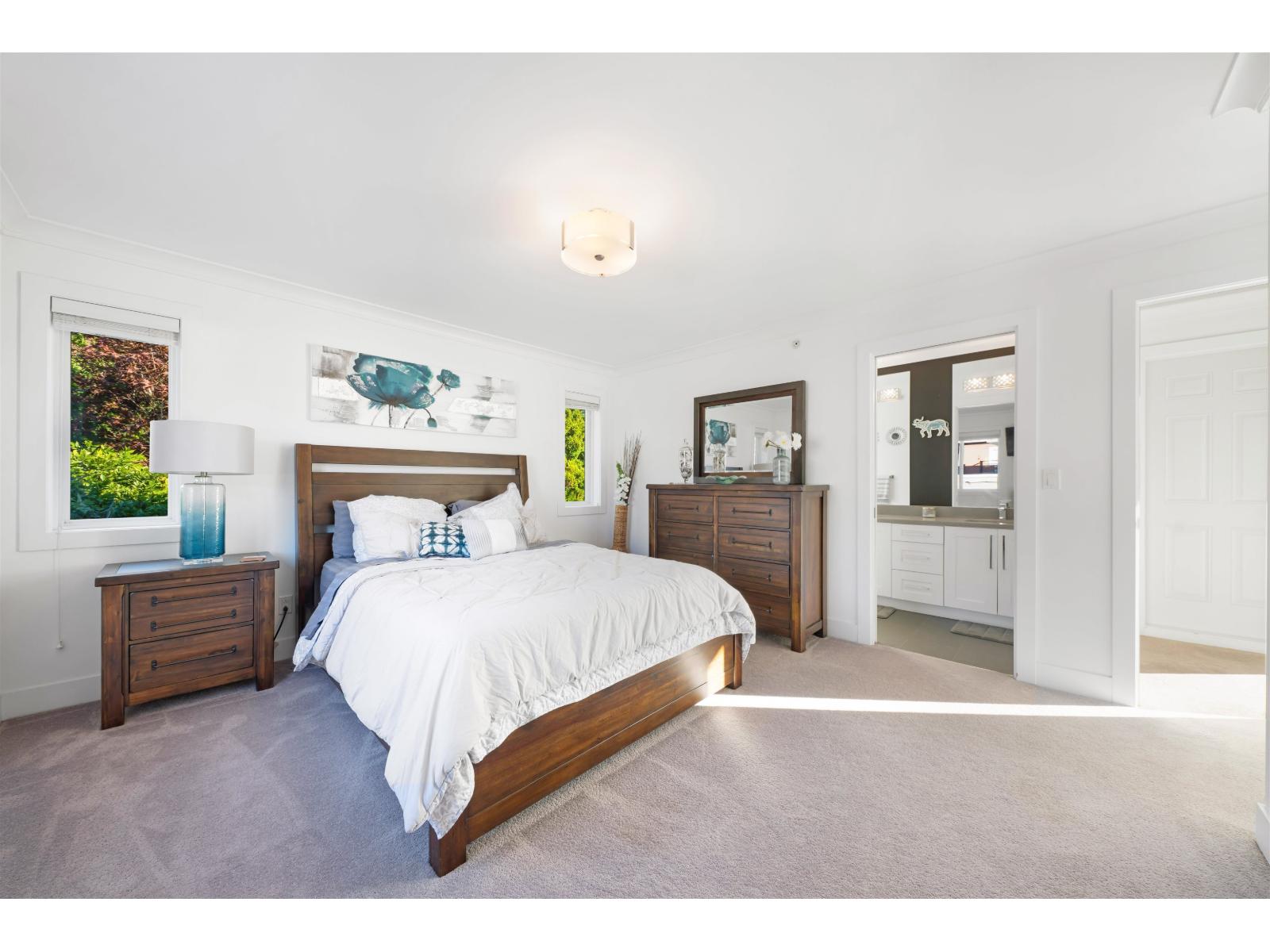 838 Habgood Street, White Rock, British Columbia  V4B 4W3 - Photo 29 - R2986493