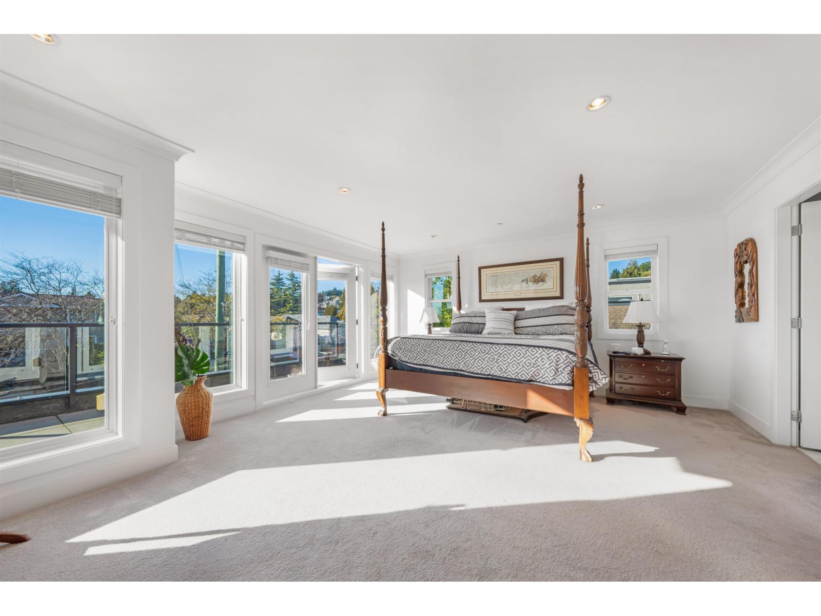 838 Habgood Street, White Rock, British Columbia  V4B 4W3 - Photo 25 - R2986493