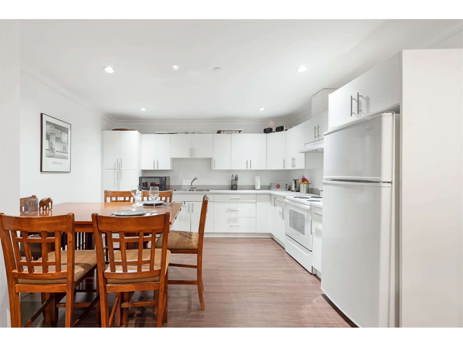 838 Habgood Street, White Rock, British Columbia  V4B 4W3 - Photo 34 - R2986493