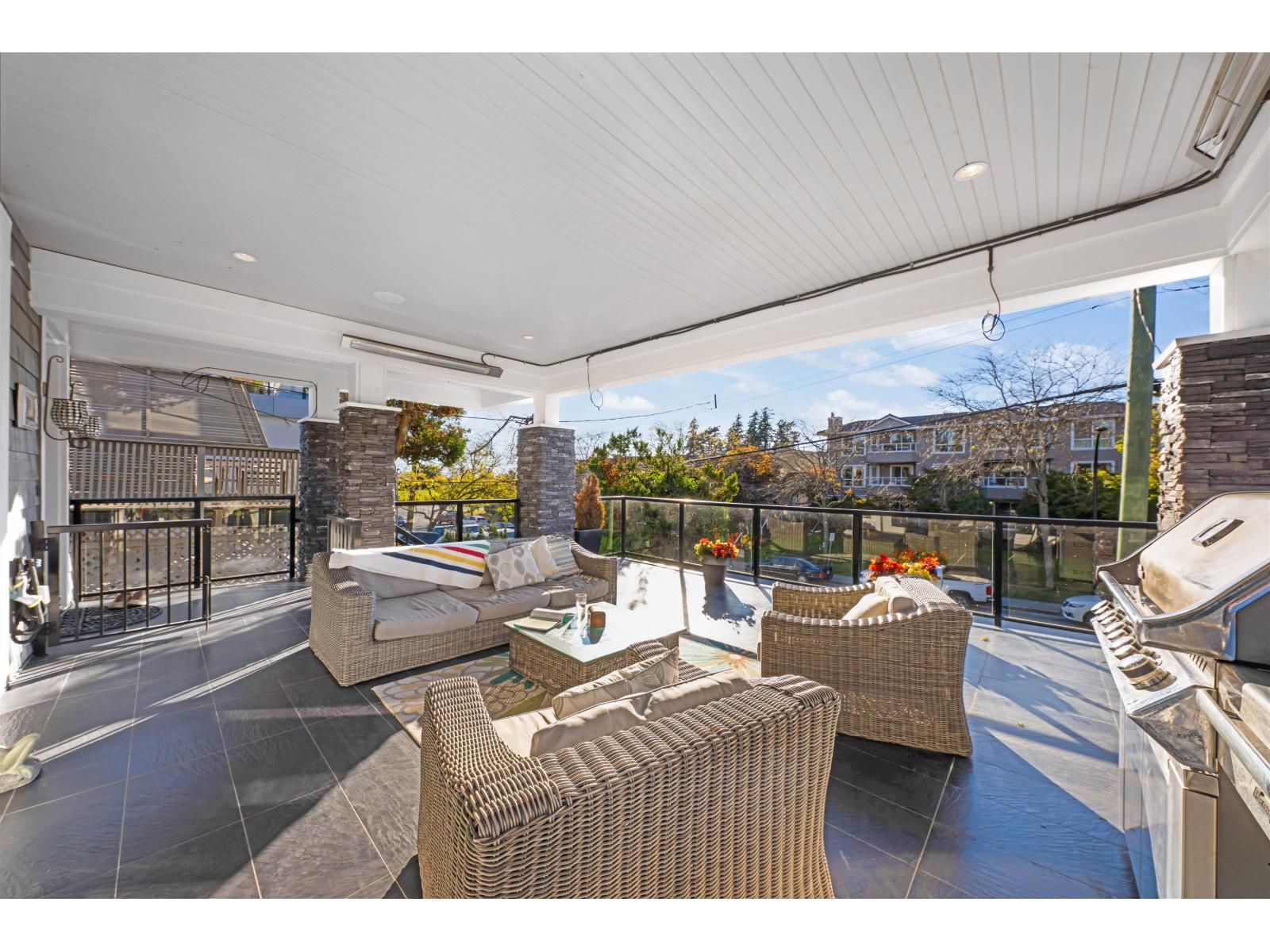 838 Habgood Street, White Rock, British Columbia  V4B 4W3 - Photo 7 - R2986493