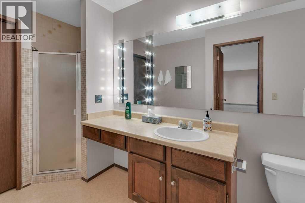 88 Bermondsey Crescent Nw, Calgary, Alberta  T3K 1W2 - Photo 15 - A2264269