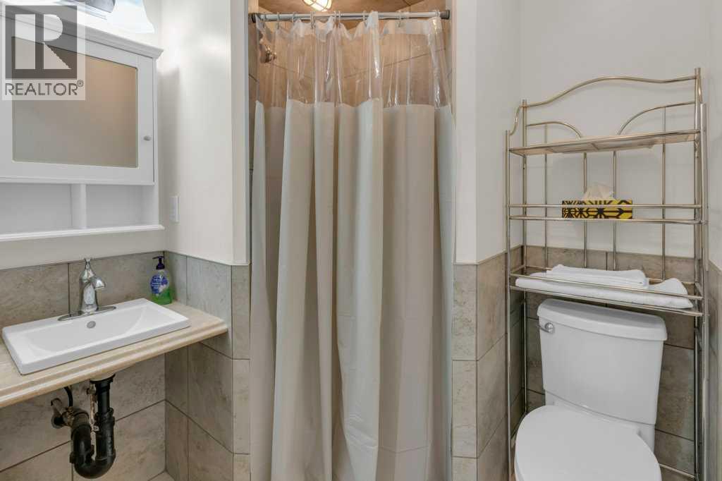 88 Bermondsey Crescent Nw, Calgary, Alberta  T3K 1W2 - Photo 11 - A2264269