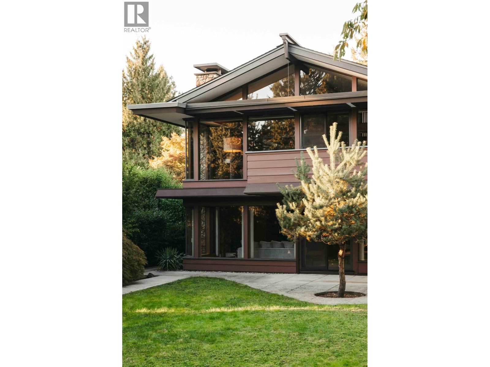 701 Dansey Avenue, Coquitlam, British Columbia  V3K 3G4 - Photo 31 - R3059740