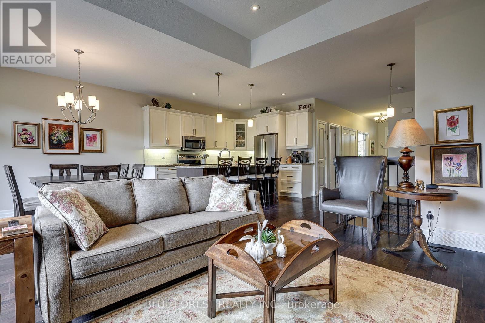 81 - 9 Dausett Drive, Middlesex Centre, Ontario  N0L 1R0 - Photo 22 - X12400157