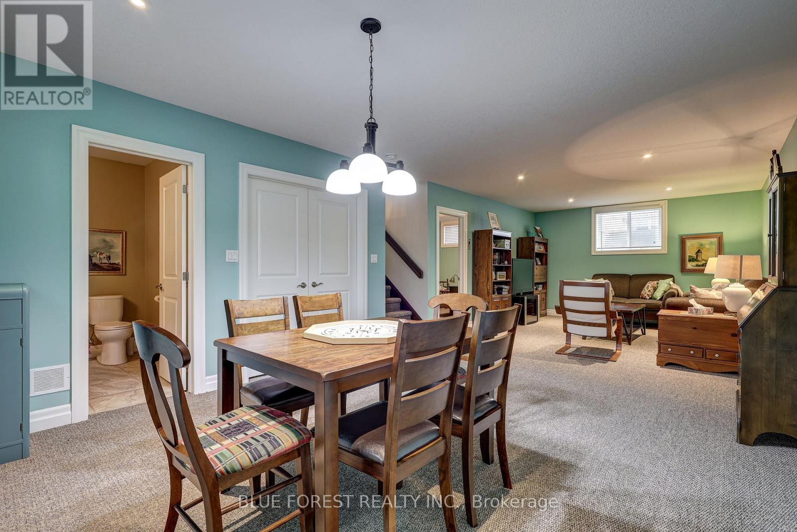 81 - 9 Dausett Drive, Middlesex Centre, Ontario  N0L 1R0 - Photo 36 - X12400157