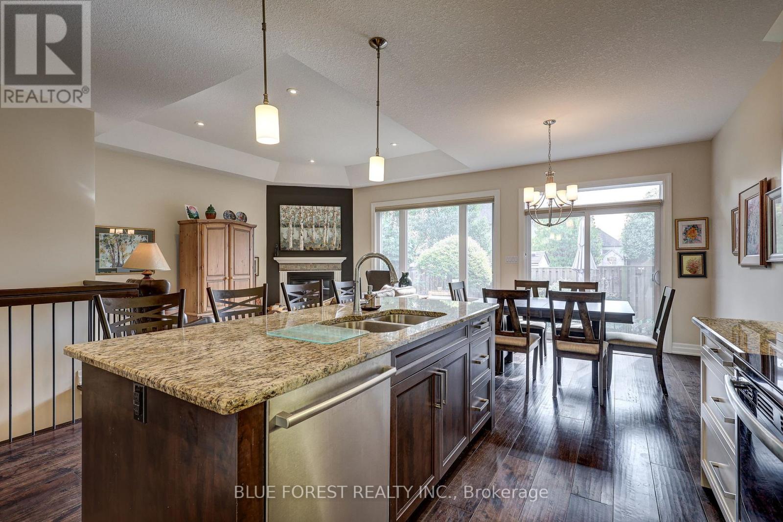 81 - 9 Dausett Drive, Middlesex Centre, Ontario  N0L 1R0 - Photo 32 - X12400157