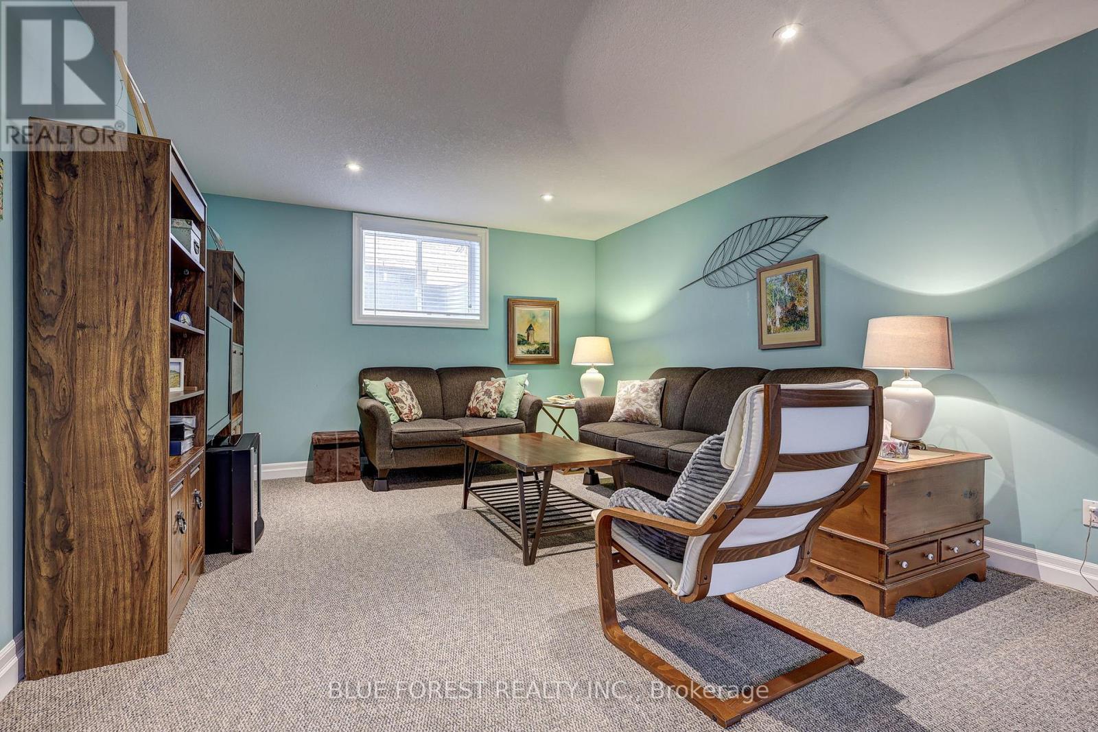 81 - 9 Dausett Drive, Middlesex Centre, Ontario  N0L 1R0 - Photo 38 - X12400157