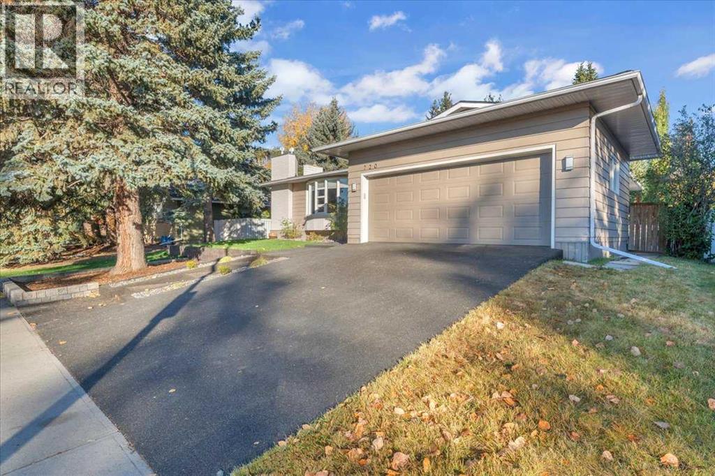 720 Willingdon Boulevard Se, Calgary, Alberta  T2J 2B4 - Photo 2 - A2264239