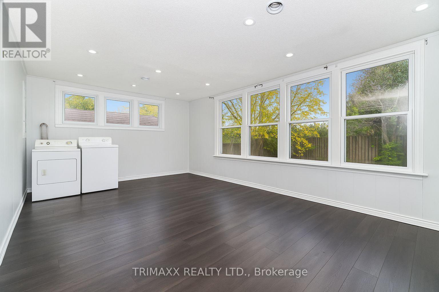 5302 Biamonte Parkway, Niagara Falls, Ontario  L2E 5E8 - Photo 13 - X12469102