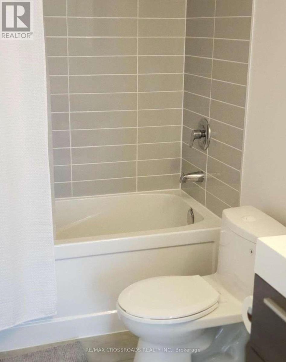 907 - 8 Rouge Valley Drive, Markham, Ontario  L6G 0G8 - Photo 3 - N12469621